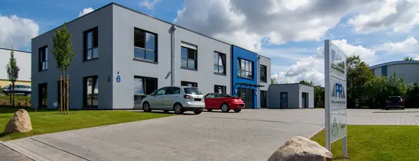 Maaß Industriebau, Neubau eines Planungsbüros Industriebau - Neubau eines Planungsbüros als 2-geschossige Verwaltung